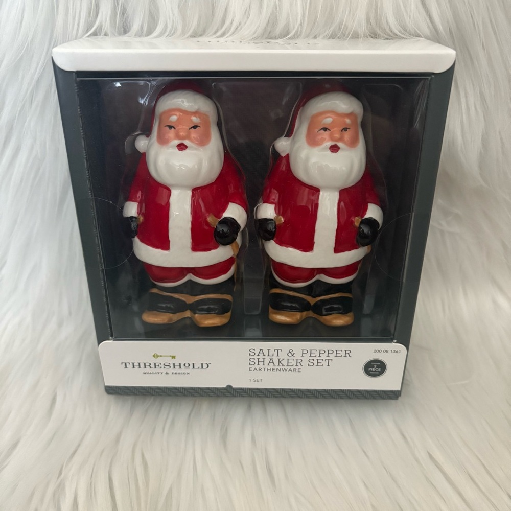 Target Threshold Vintage Style Snowshoe Santa Salt & Pepper Shakers